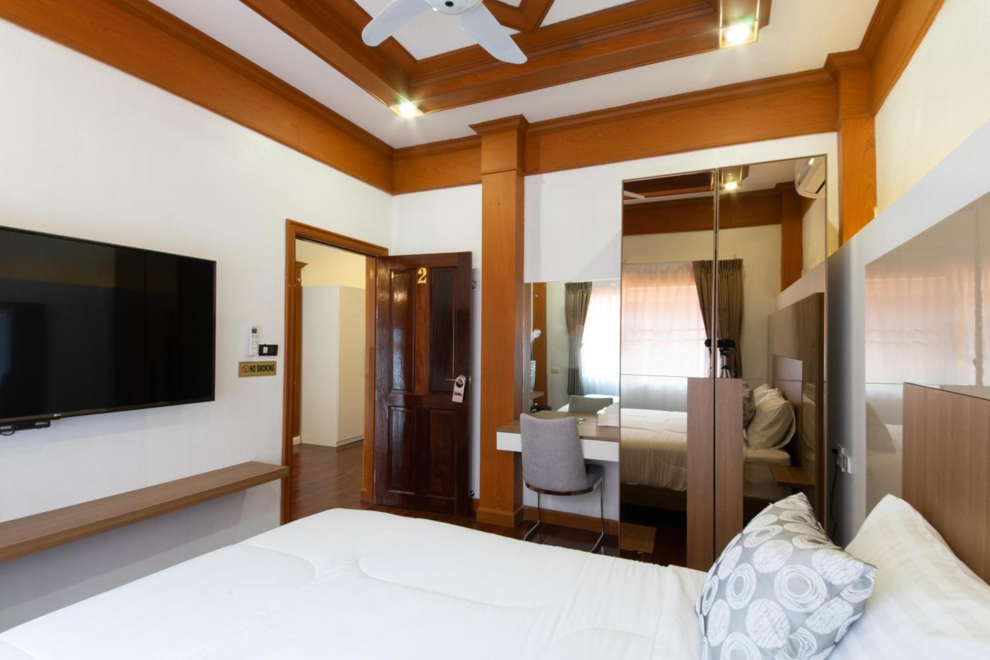 Vila Rudi House Patong Exteriér fotografie